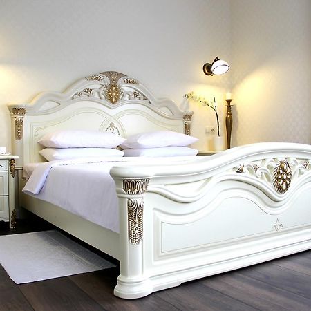 Lebediny Guest House Brest Eksteriør bilde