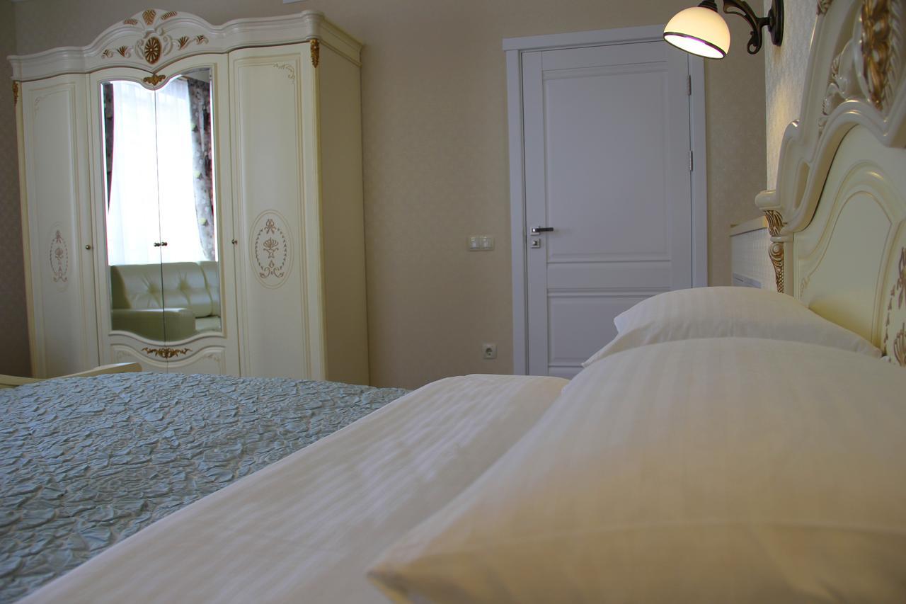 Lebediny Guest House Brest Eksteriør bilde